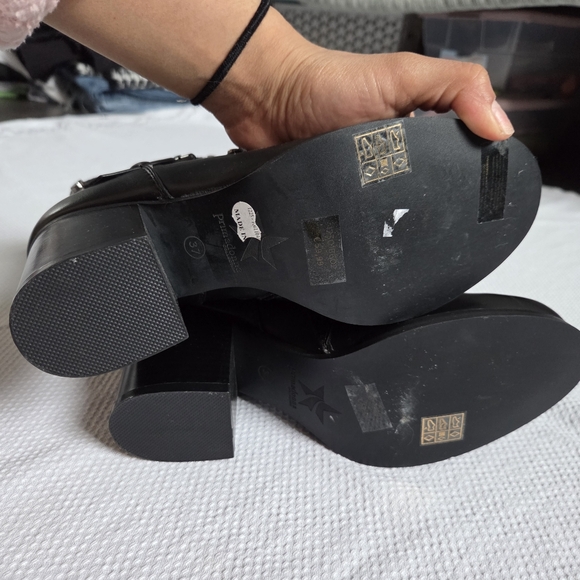 Prima Donna Black Studded Heeled Boots - Picture 4 of 5